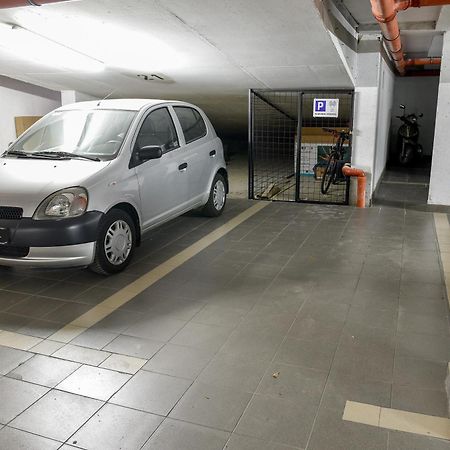 Astra Urban Garden Apartment, 2 Garage Parking Spaces Zagreb Exterior photo