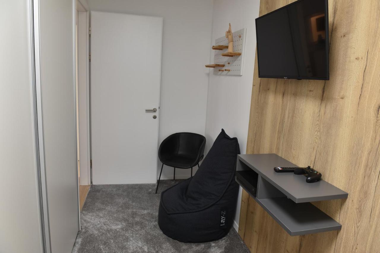 Astra Urban Garden Apartment, 2 Garage Parking Spaces Zagreb Exterior photo